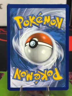 PIKACHU 19/68 HIDDEN FATES COMMON NM - Image 3
