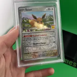 2025 POKEMON PRE EN-PRISMATIC EVOLUTIONS POKEMON DAY 2025 #074 EEVEE PSA 9 - Image 4