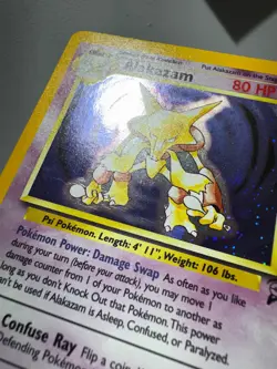 Alakazam 1/130 Holo Rare Base Set 2 Pokemon Card creased - Image 5