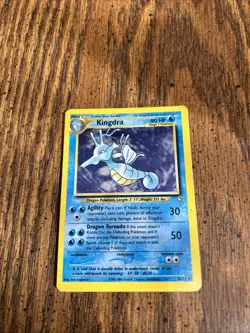 KINGDRA 8/111 NEO GENESIS HOLO RARE POKEMON CARD - Image 1
