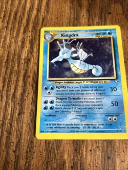 KINGDRA 8/111 NEO GENESIS HOLO RARE POKEMON CARD - Image 2