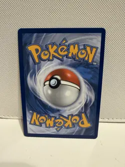 Nintendo Beedrill ex Secret Rare Full Art Holo 098/086 Crimson Haze EN - Image 2