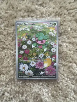 Fomantis 085/084 IR Illustration Rare Pitch Black ME05 Pokemon Card NM - Image 1