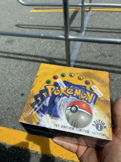 Wizards of the Coast Pokemon TCG Base Set 1st Edition Booster Box English 1999 - Image 5