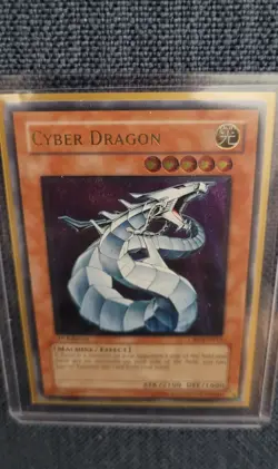 Yugioh Cyber Dragon CRV-EN015 Ultimate Rare 1st Edition LP - Image 2