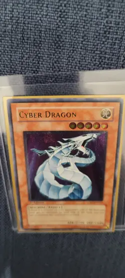 Yugioh Cyber Dragon CRV-EN015 Ultimate Rare 1st Edition LP - Image 4
