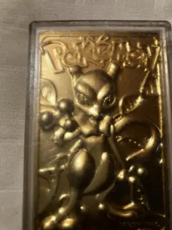 1999 Pokemon "Mewtwo" 23 Karat Gold Plated Special Edition Trading Card Collect - Image 2