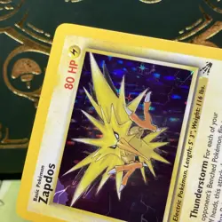 Pokemon 1999 Zapdos Fossil 1st Edition Error Corner 15/62 Holo Rare English - Image 3