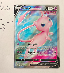Mew V 250/264 - Fusion Strike - Full Art - English Pokemon TCG - Image 1