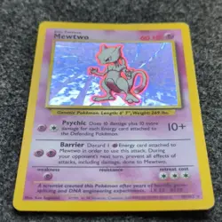 Wizards of the Coast Pokemon TCG Base Set Mewtwo 10/102 Holo Rare - Image 2