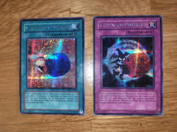 YuGiOh Secret Rare Set Anmutige Wurfel & Totenkopfwurfel Promo TSC-G002 TSC-G003 - Image 1