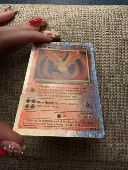 Pokemon TCG Moltres Legendary Collection Reverse Holo 30/110 - Image 3