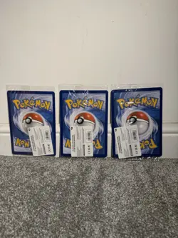 Pokemon TCG Pikachu at the Museum Promo 085/SM-P 3-Card Lot English 2023 - Image 2