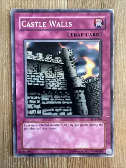 Castle Walls - SDY-049 - Common - Unlimited Edition x1 - DAMAGED - Image 1