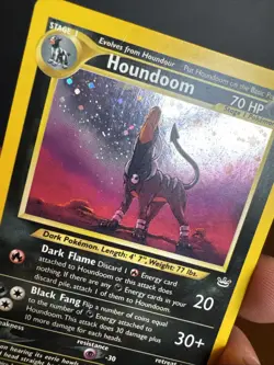 2001 Pokemon Neo Revelation Houndoom Holo #8/64 - Image 3