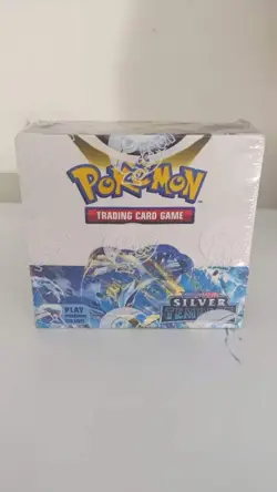 Pokemon TCG Sword & Shield Silver Tempest Booster Box Factory Sealed damage - Image 1