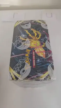 Pokemon TCG Sword & Shield Silver Tempest Booster Box Factory Sealed damage - Image 5