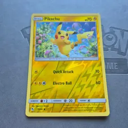 Pokemon - Pikachu 19/68 Common Hidden Fates Pokemon Reverse Holo NM - Image 1