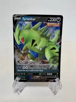 Tyranitar V 097/163 - Pokemon TCG Battle Styles - NM - Image 1