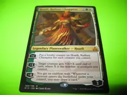 Huatli, Radiant Champion Rivals of Ixalan Regular - Image 1