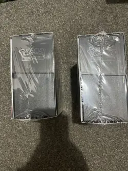 2x Pokemon Center - Mega Evolution Pitch Black - ETB Elite Trainer Box - Image 3