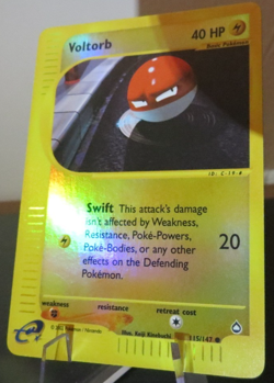 Pokemon Aquapolis Voltorb Reverse Holo 115/147 LP - Image 5