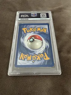 1999 Pokemon Jungle #4 Jolteon Holo PSA 5 - Image 2