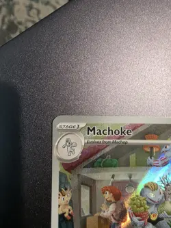 Machoke 177/165 SV151 Illustration Rare Holo Full Art Stage 1 Fighting 100 HP - Image 2
