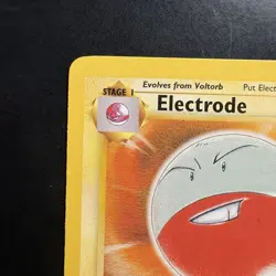 Pokemon Vintage Non-Holo Rare Electrode 18/64 Jungle WotC 1999 - Image 2