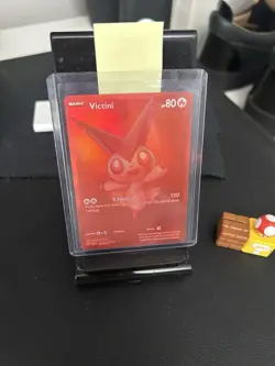 Pokemon TCG Victini English White Flare 172/086 BWR Red Holo Rare NM Card - Image 4