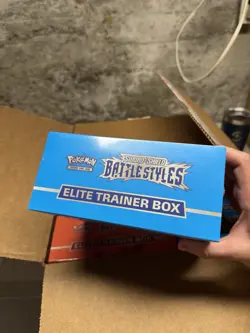 Pokemon Sword & Shield Battle Styles ETB Blue Sealed - Image 2