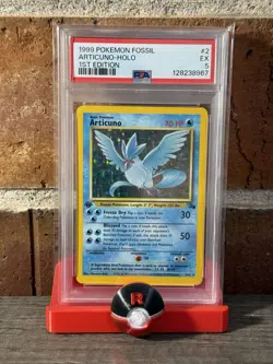Pokemon 1999 Articuno #2 Holo 1st Edition Fossil PSA 5 - Image 1
