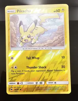 POKEMON PIKACHU 40/147 REVERSE HOLO BURNING SHADOWS NM - Image 1