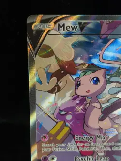 Mew V 251/264 Fusion Strike Alt Full Art Holo - EN - Image 2