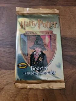 * Harry Potter * Card Game Base Set Booster Pack New Sealed 2001 WOTC 742818140294 - Image 1
