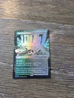 Hushwood Verge (Borderless) Duskmourn: House of Horror Foil - Image 2
