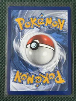 Pokemon TCG Leafeon VMAX Rainbow Secret Rare Card 204/203 Evolving Skies - Image 2