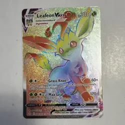 The Pokemon Company Leafeon VMAX 204/203 Evolving Skies Secret Rare Holo - Image 1