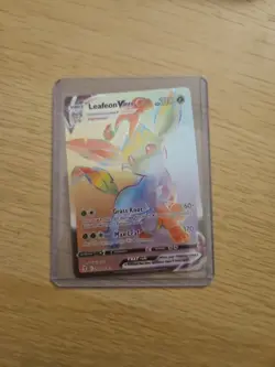 Pokemon TCG Leafeon VMAX Holo Card Evolving Skies 204/203 Secret Rainbow Rare - Image 1