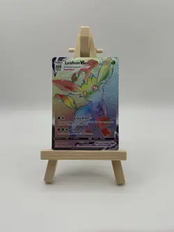 Pokemon TCG Leafeon VMAX Holo Card Evolving Skies 204/203 Secret Rainbow Rare NM - Image 1