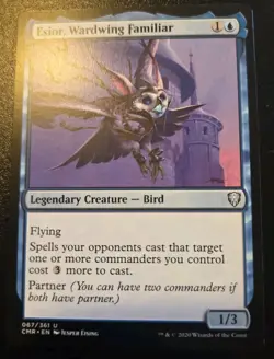 Esior, Wardwing Familiar 067/361 Uncommon Commander Legends Magic: The Gathering - Image 1