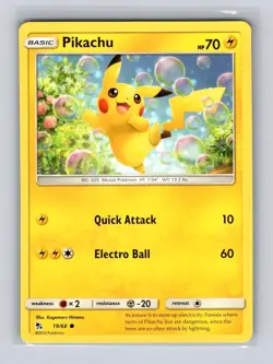 Pikachu 19/68 Common Hidden Fates Pokemon NEAR MINT - Image 1