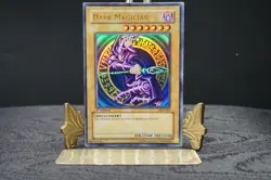 Yugioh Dark Magician SDY-006 1st Edition! Asian English ULTRA RARE - Image 4