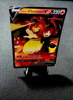 Pokemon TCG Lance's Charizard V Promo Holo SWSH133 EN Basic 220HP - Image 2
