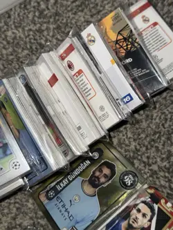 Bundle Lot Of Football Trading Cards - Over 700+ Cards. All Different Sets - Image 3
