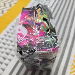 Pokemon Fusion Strike Booster Box little dmg but not open come with Acrylic Case - Image 4