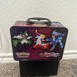 Pokemon Scarlet & Violet Charizard Collectors EMPTY Tin Lunch Box - Image 2