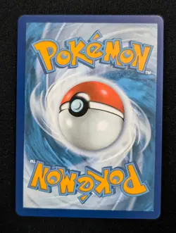 Blastoise 2/102 Celebrations: Classic Collection Pokemon NM Holo - Image 2