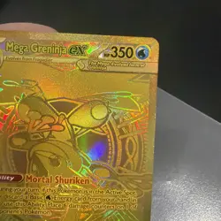Mega Greninja ex 122/086 Me04: Chaos Rising Holo - Image 3