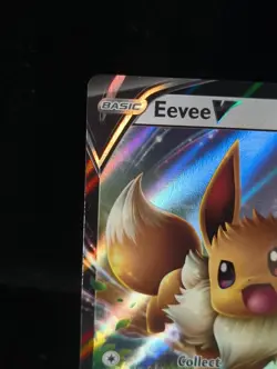 Pokemon TCG SWSH065 Eevee v Black Star Promo Holo Card - Image 2